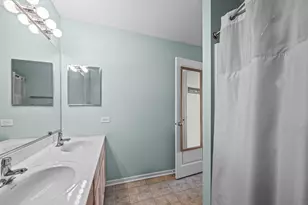 1299 Summersweet Ln, Bartlett, IL 60103 - Photo 13