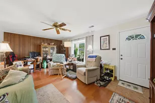 315 Sauganash St, Park Forest, IL 60466 - Photo 3