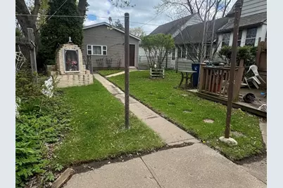 1233 Park Avenue, North Chicago, IL 60064 - Photo 11