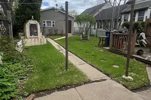 1233 Park Ave, North Chicago, IL 60064 - Photo 11