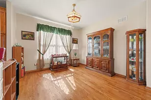 15488 Ridgefield Dr, Manhattan, IL 60442 - Photo 9