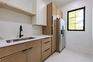 10226 S 81st Ave, Palos Hills, IL 60465 - Photo 13