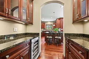 5875 Alabama Ave, Willowbrook, IL 60527 - Photo 13