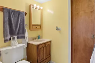770 Woodlawn St, Hoffman Estates, IL 60169 - Photo 21