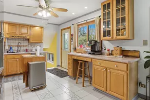 770 Woodlawn St, Hoffman Estates, IL 60169 - Photo 9