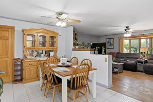 770 Woodlawn St, Hoffman Estates, IL 60169 - Photo 11