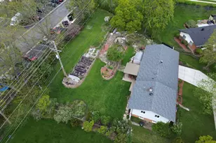 770 Woodlawn St, Hoffman Estates, IL 60169 - Photo 23
