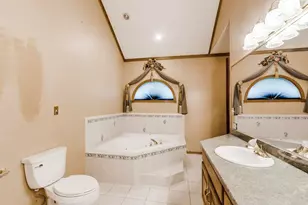 7758 Marquette Dr S, Tinley Park, IL 60477 - Photo 13