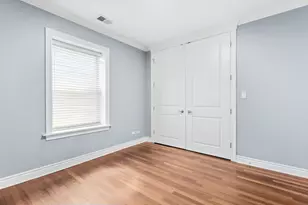 1744 W Henderson St, Chicago, IL 60657 - Photo 23