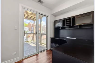 1744 W Henderson Street #2, Chicago, IL 60657 - Photo 27