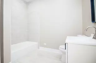 807 N 5th Ave, Maywood, IL 60153 - Photo 21