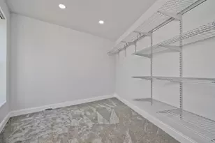 1800 Dewes St, Glenview, IL 60025 - Photo 19