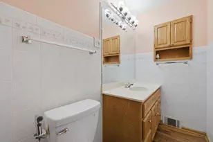 9527 Lowell Ave, Skokie, IL 60076 - Photo 13