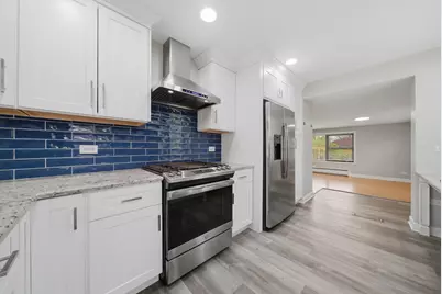9527 Lowell Avenue, Skokie, IL 60076 - Photo 9