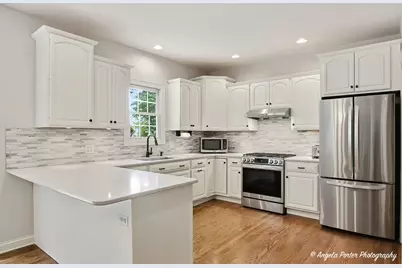803 Silver Glen Road, McHenry, IL 60050 - Photo 5