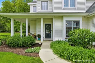 803 Silver Glen Rd, McHenry, IL 60050 - Photo 3