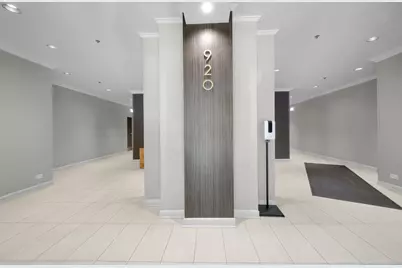 920 W Madison Street #B4, Chicago, IL 60607 - Photo 3