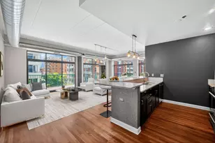 920 W Madison St, Chicago, IL 60607 - Photo 11