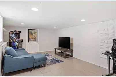 5336 N Laramie Avenue, Chicago, IL 60630 - Photo 17