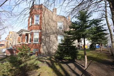 1418 E 69th Place, Chicago, IL 60637 - Photo 5