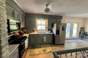 3919 Falling Leaf Dr, Rockford, IL 61109 - Photo 5