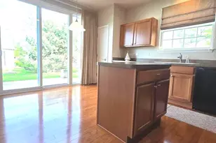818 Woodland Dr, Shorewood, IL 60404 - Photo 9