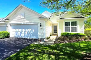 818 Woodland Dr, Shorewood, IL 60404 - Photo 1