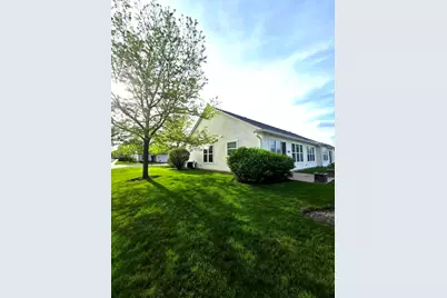 818 Woodland Drive, Shorewood, IL 60404 - Photo 27