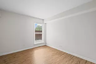 1870 Huntington Blvd, Hoffman Estates, IL 60169 - Photo 11