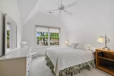 512 Oak Street, Libertyville, IL 60048 - Photo 21