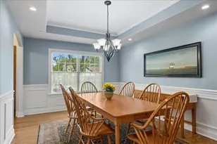 512 Oak St, Libertyville, IL 60048 - Photo 9