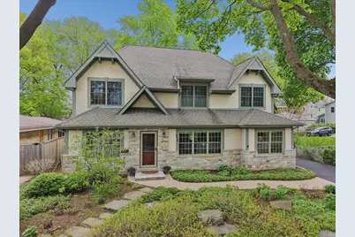 512 Oak Street, Libertyville, IL 60048 - Photo 1
