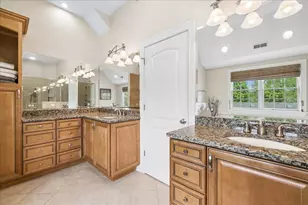 512 Oak St, Libertyville, IL 60048 - Photo 15
