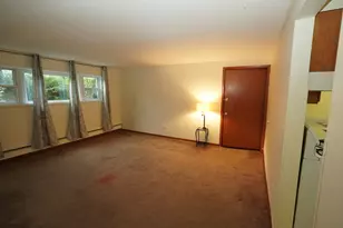 347 Dalewood Ave, Wood Dale, IL 60191 - Photo 5