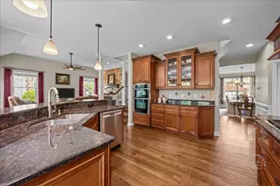 4N734 Blue Lake Circle, Saint Charles, IL 60175 - Photo 11