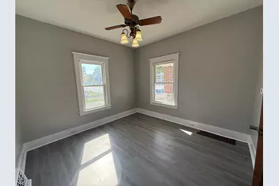 4315 4th Avenue, Moline, IL 61265 - Photo 5