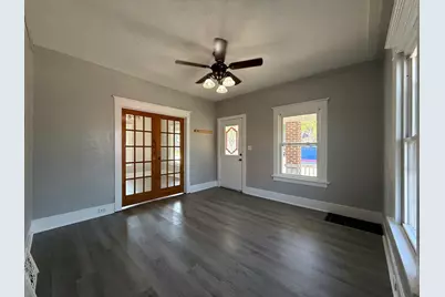 4315 4th Avenue, Moline, IL 61265 - Photo 3
