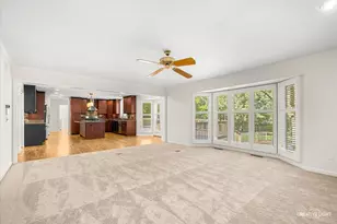 495 Prairie Knoll Dr, Naperville, IL 60565 - Photo 11