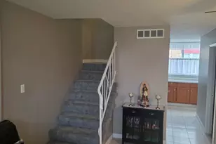 2129 Ash St, Des Plaines, IL 60018 - Photo 11