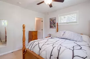 6N051 Oakwood Dr, Saint Charles, IL 60174 - Photo 27