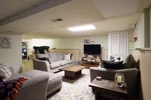6N051 Oakwood Dr, Saint Charles, IL 60174 - Photo 37