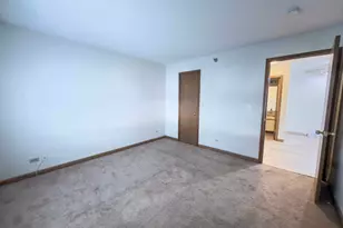 104 Glengarry Dr, Bloomingdale, IL 60108 - Photo 5