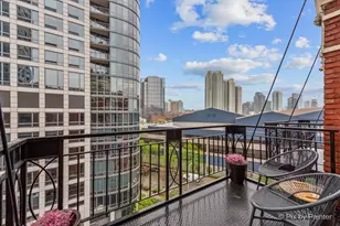 360 W Illinois St, Chicago, IL 60654 - Photo 9