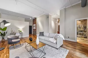 360 W Illinois St, Chicago, IL 60654 - Photo 21