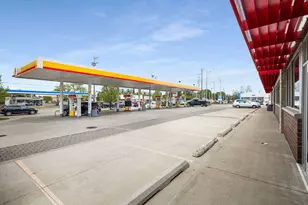 1605 S River Rd, Des Plaines, IL 60018 - Photo 15