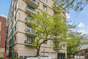 680 N Green St, Chicago, IL 60642 - Photo 1