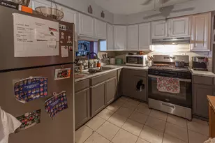 2717 Kinsey St, Rockford, IL 61109 - Photo 9