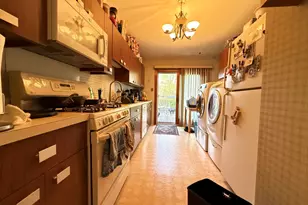 3920 Wren Ct, Rolling Meadows, IL 60008 - Photo 9