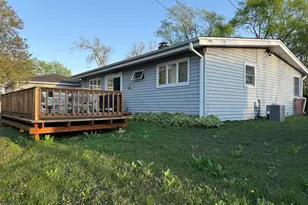 3920 Wren Ct, Rolling Meadows, IL 60008 - Photo 17
