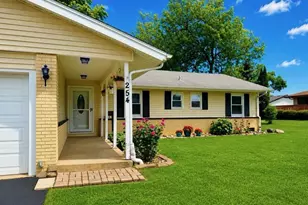 254 Placid Way, Elk Grove Village, IL 60007 - Photo 1